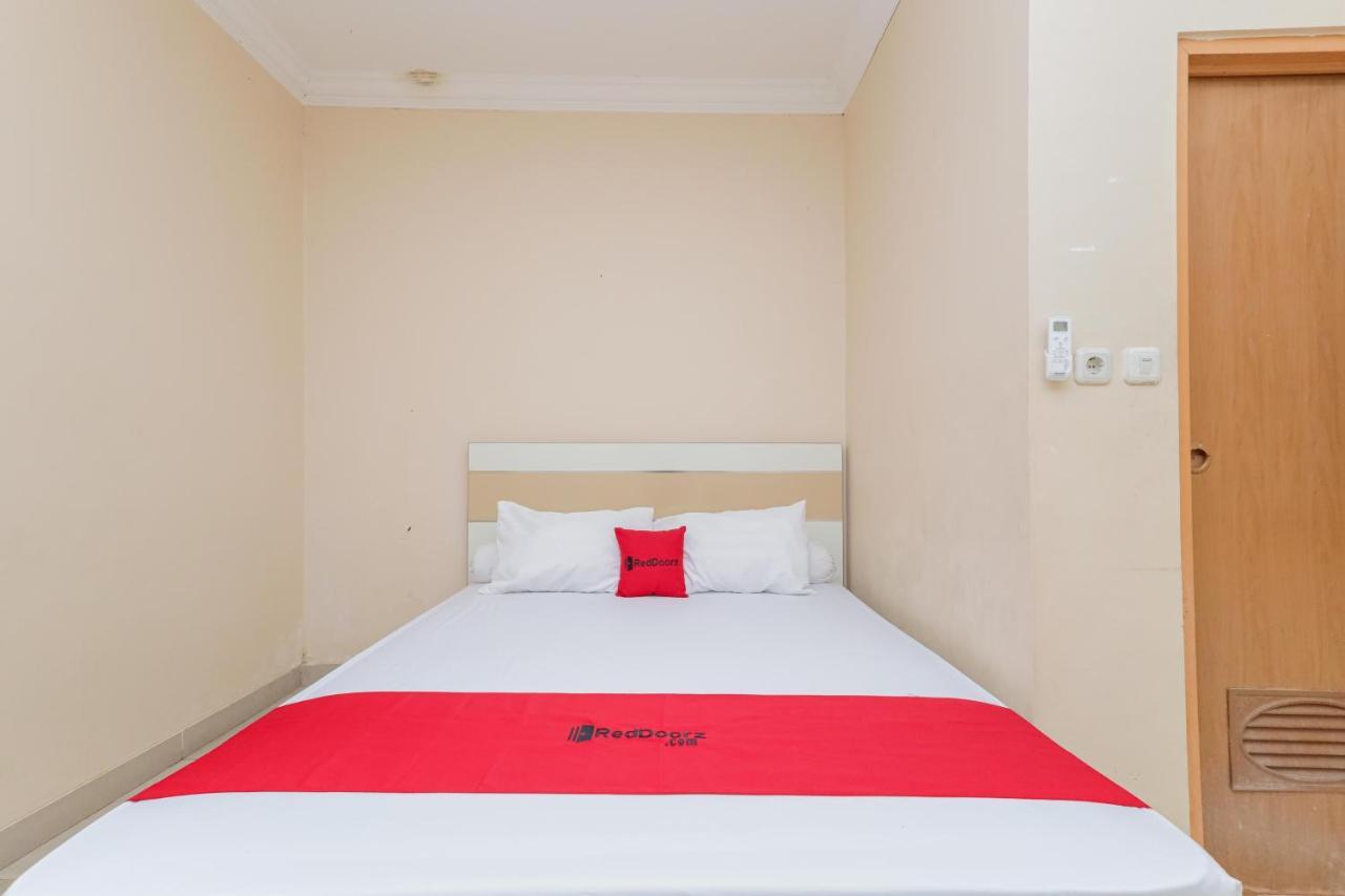 Reddoorz Syariah Near Stasiun Karet Hotell Jakarta Eksteriør bilde
