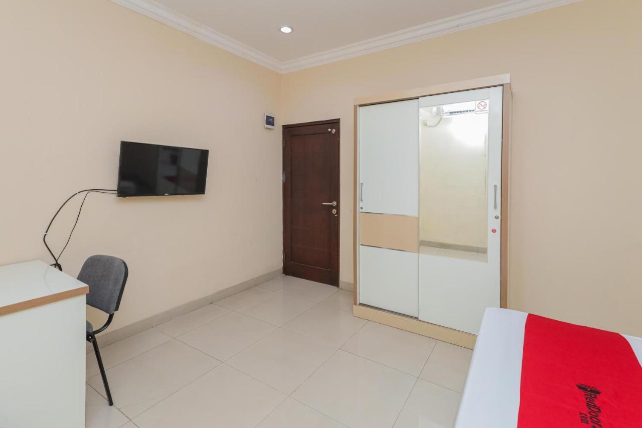 Reddoorz Syariah Near Stasiun Karet Hotell Jakarta Eksteriør bilde